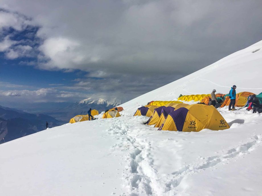 expedition muztagh ata